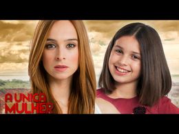 Sara Prata and Maria Arrais in A Única Mulher (2015)