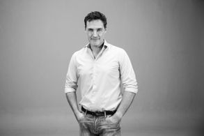 Ben Pickering on the set of ELECTION NIGHT