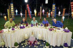 William Shatner, Henry Winkler, Terry Bradshaw, George Foreman, and Jeff Dye in Better Late Than Never (2016)