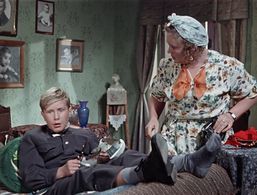 Lev Kovalchuk and Valentina Romanova in The Flying Carpet (1957)