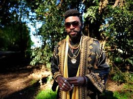 Lázaro Ramos in Now Generation (2014)