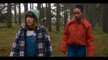 Rachel Andrews (left) and Bethany Antonia (right) as ‘Bea’ and ‘Kayleigh’ in ‘Stay Close’