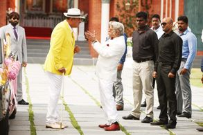 Sanjay Mishra and Boman Irani in Dilwale (2015)