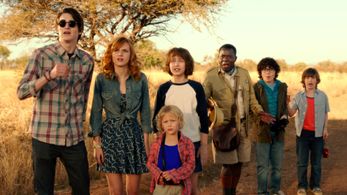Abdoulaye NGom, Bella Thorne, Kyle Red Silverstein, Emma Fuhrmann, Zak Henri, Braxton Beckham, and Alyvia Alyn Lind in B