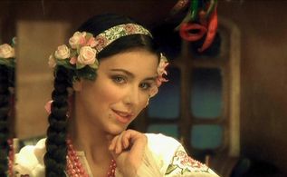 Ani Lorak in Vechera na khutore bliz Dikanki (2001)