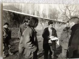Davide Manuli behind Central Station in Milan, during shooting of GIROTONDO (1997).