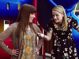 Katie O'Brien and Caitlin Barlow in Teachers: Hot Lunch (2016)