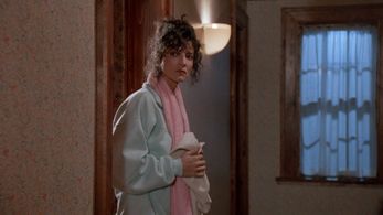 Madolyn Smith Osborne in The Caller (1987)