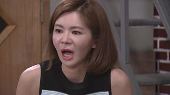 Seo-hee Jang in Band of Sisters (2017)