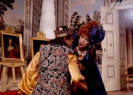 Jirina Bohdalová and Jaromír Hanzlík in The Immortal Aunt (1993)