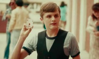 Wil Deusner on set of 