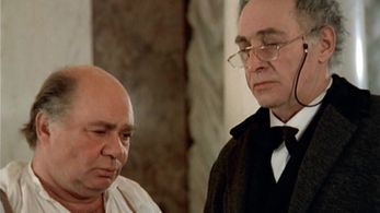 Evgeniy Leonov and Vyacheslav Tikhonov in Ubit drakona (1988)