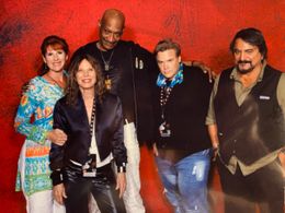 Mckee Anderson with Cast of Night of the Living Dead 1990 Celebrating Thirty Year Reunion in Dallas. Oct. 11-13 2021. Fu