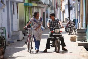 Siddharth and Lakshmi Menon in Jigarthanda (2014)
