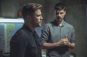 Tolga Saritas and Genco Ozak in Söz: Çapraz Sorgu (2019)