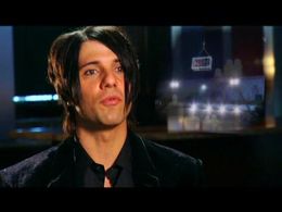Criss Angel in Criss Angel Mindfreak (2005)