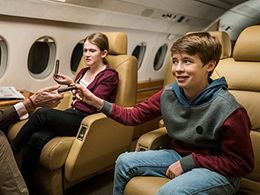 Ashley Gerasimovich and Liam Carroll in The Detour (2016)