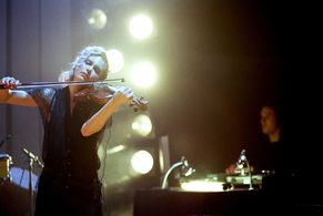 Melchior Derouet and Emilie Ohana in Paris, je t'aime (2006)