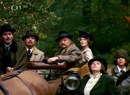 Rudolf Hrusínský, Jirí Lír, and Chantal Poullain in Konec starych casu (1989)