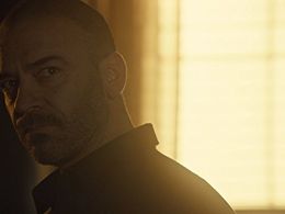 Alan Van Sprang in Shadowhunters (2016)