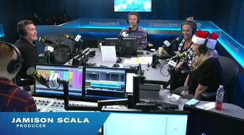 Shane Douglas, Jamison Scala, Jeff Lewis, Megan Weaver, and Shannon Storms Beador in Jeff Lewis Live (2019)