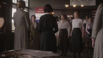 Lauren Baldwin in 'Timeless'