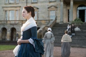 Beth Goddard, Hannah James, and Tanya Reynolds in Outlander (2014)