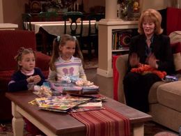 Kathleen Noone, Taylor Atelian, and Billi Bruno in According to Jim (2001)