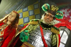 Still of Ayaka Wilson and Koji Yakusho in Paco to maho no ehon