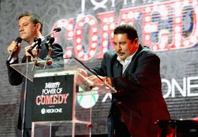 Jimmy Kimmel and Guillermo Rodriguez