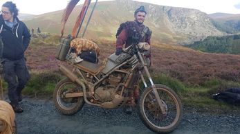 Into the Badlands S2, nomad rider