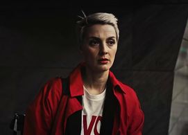 Barbora Poláková in Barbora Poláková: Vono (2018)