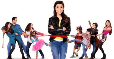 Joe Nieves, Cerina Vincent, Kayla Maisonet, Jenna Ortega, Isaak Presley, Ronni Hawk, Nicolas Bechtel, Malachi Barton, an