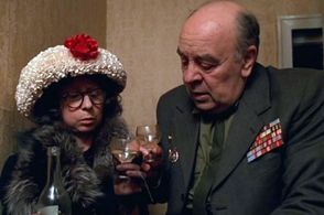 Liya Akhedzhakova and Leonid Bronevoy in The Promised Heaven (1991)