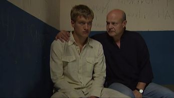 Pavel Remezov and Anatoliy Rudenko in Angel-khranitel (2007)