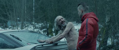 Jan Bijvoet and Kevin Janssens in The Ardennes (2015)