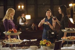 Jill Kargman, Abby Elliott, and K.K. Glick in Odd Mom Out (2015)