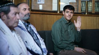 Paul Williams in Kid Sister (2022)