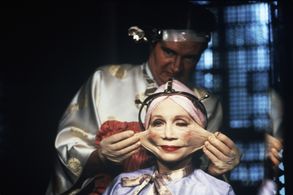 Jim Broadbent and Katherine Helmond in Brazil (1985)