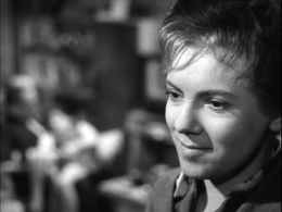 Vlasta Chramostová in Tragic Monday (1960)