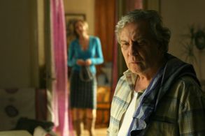 Alexandra Maria Lara and Valentin Platareanu in Offset (2006)