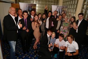 Robert Lowe, Yohanna Farrell-Knight, Leslie Mills, Jack Brett Anderson, Tony Fadil, Dean Maskell, Sarah Rose Denton, Ell