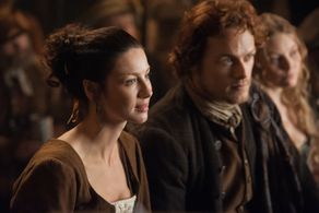Caitríona Balfe, Sam Heughan, and Nell Hudson in Outlander (2014)