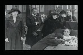 Anita Berber, Leo Connard, Ernst Pittschau, Fritz Schulz, Conrad Veidt, Ilse von Tasso-Lind, and Alexandra Willegh in Di