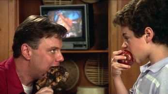 Cory Danziger and Rick Ducommun in The 'Burbs (1989)