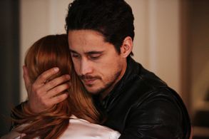 Peter Gadiot in Queen of the South (2016)