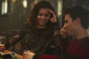 Tatiana Maslany and Jordan Gavaris in Orphan Black (2013)