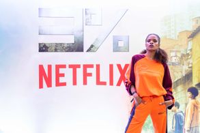 Vaneza Oliveira at an event for 3% (2016)