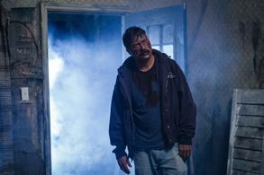 Angie and Zarah set still