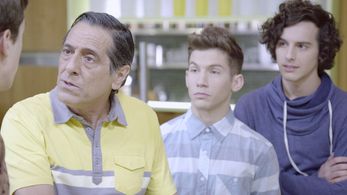 Alfredo Castellani, Lucas Minuzzi, and Fausto Bengoechea in Once: Episodio 128 (2018)